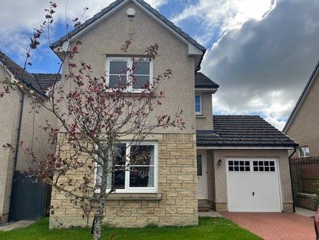3 bedroom detached house to rent - Photo 2
