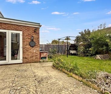 2 bedroom house to rent - Photo 1