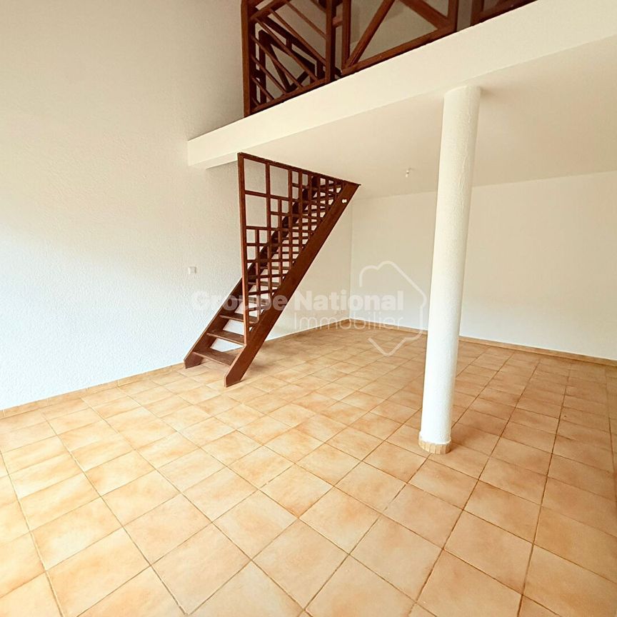 Location Appartement 2 pièces 50m² - Photo 1