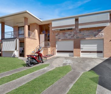 3 Iberis St, Macgregor - Photo 1