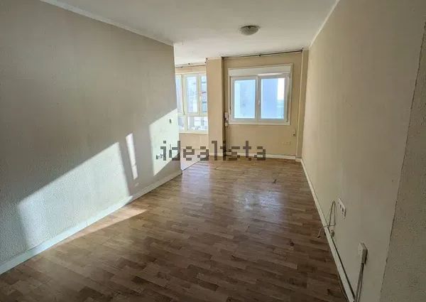 Alquiler de piso en Avenida Periodista Beatriz Cienfuegos, 4