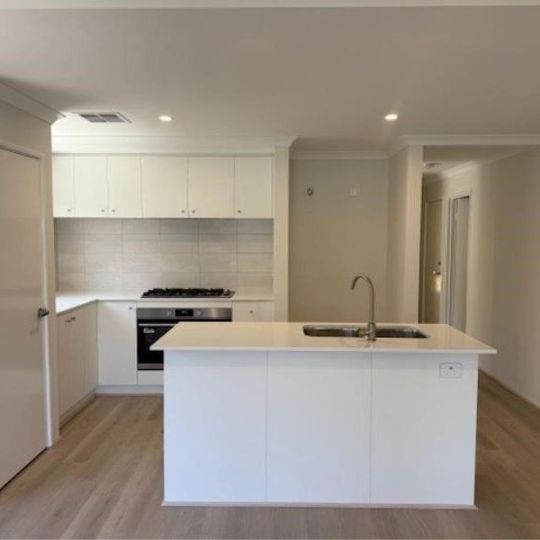 19 Potala, Baldivis - Photo 1