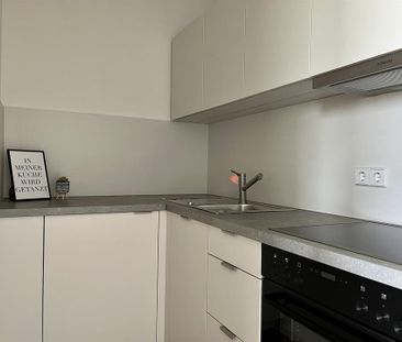 Wohnen über den Dächern: altersgerechtes Wohnen mit Einbauküche - Photo 4