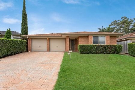 Spacious Family Home in a Quiet & Convenient Location - Photo 3