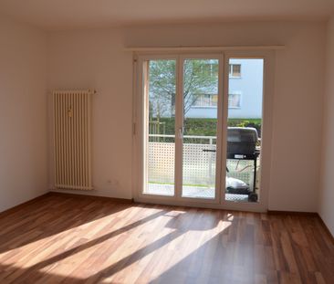 "grosszügige 2.5-Zimmer-Wohnung mit Balkon an ruhiger Lage" - Foto 2