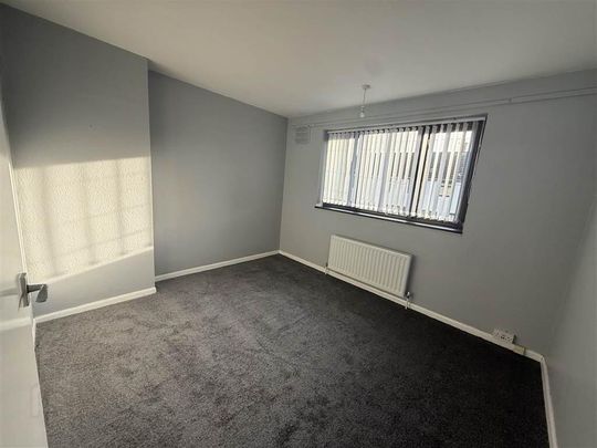 49 Locksley Gardens, Belfast, BT10 0EB - Photo 1