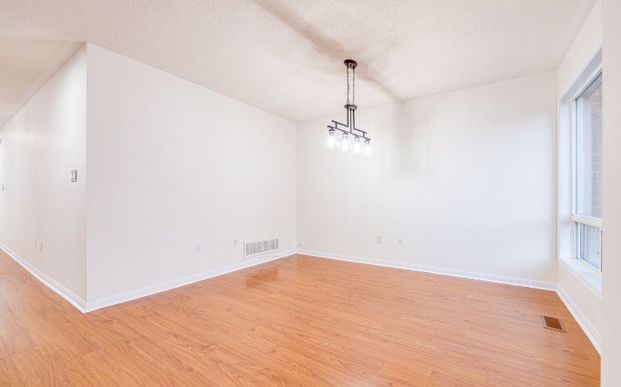 For Lease - 2507 Appalachain Drive, Oakville, Ontario - Photo 1