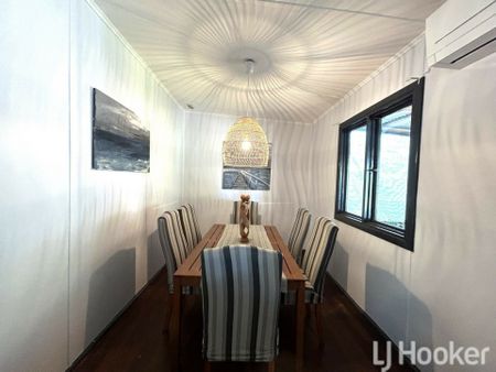 Charming Character Home. - Photo 4