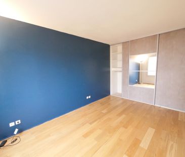 Appartement - 2 pièces - 48,17 m² - Suresnes - Photo 2