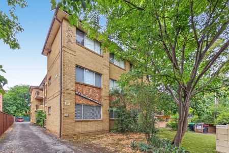 2/17 Caroline Street, Westmead. - Photo 2