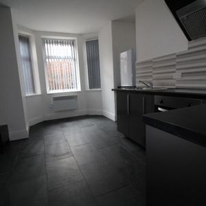 Fishergate Hill Flat 1, PRESTON, Lancashire PR1 8JD - Photo 2