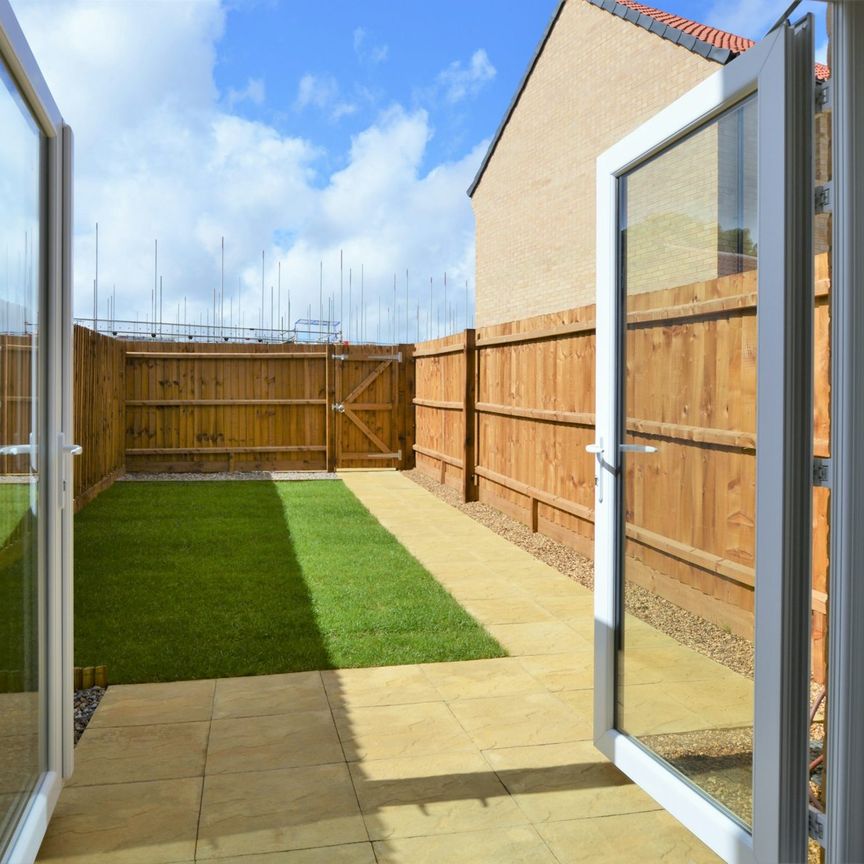 Tollesbury Avenue, Barleythorpe, Oakham, LE15 - Photo 1