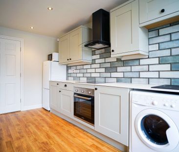 Flat 1, 4 Paradise Square, Sheffield, S1 2PE - Photo 1