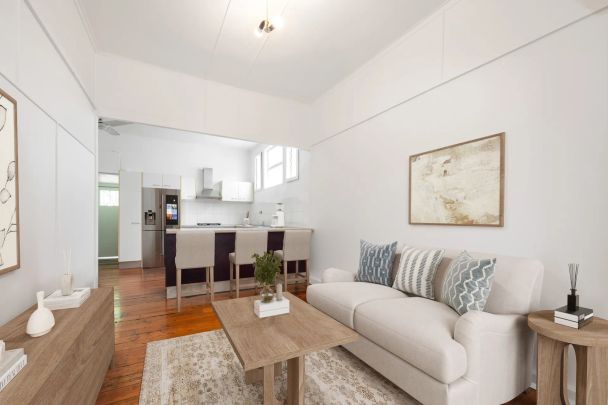 Charming Refurbished Inner-City Home - Photo 1