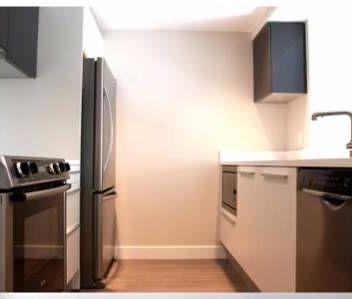 1BR/1Bath/Den/Flex/Laundry - Photo 1