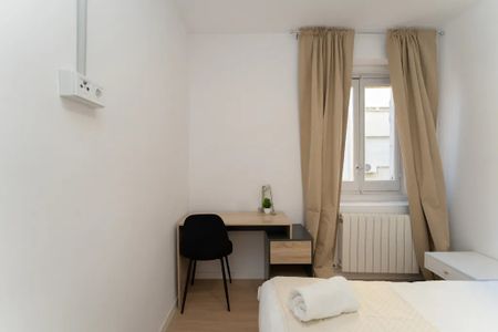 Calle del Conde de Aranda, Madrid, Community of Madrid 28001 - Photo 3