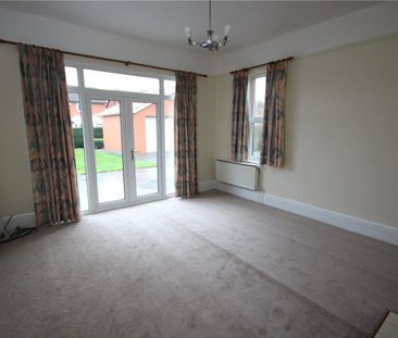 London Road, Sleaford, NG34 - Photo 1