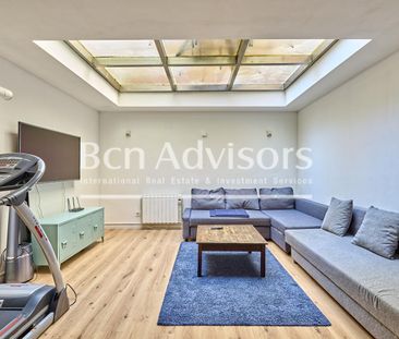 Fantástica casa urbana en alquiler con patio y terraza en Eixample - Photo 4