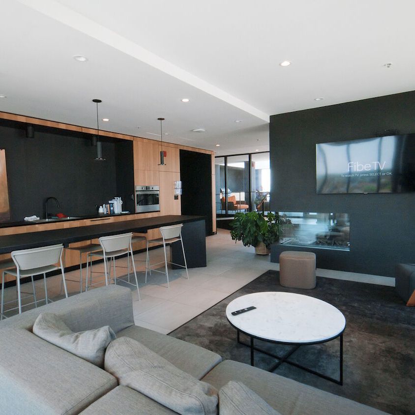 8405 Place Saint-Charles, Brossard, QC - Photo 1