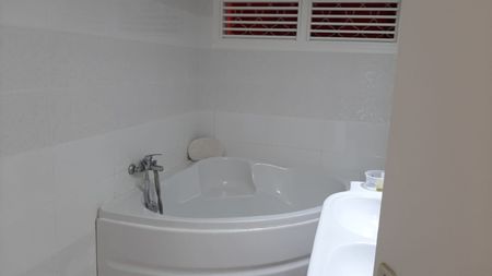 Villa 5 pièces au calme - Photo 3