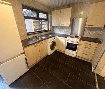 150 Donegall Avenue, Belfast, BT12 6LY - Photo 6