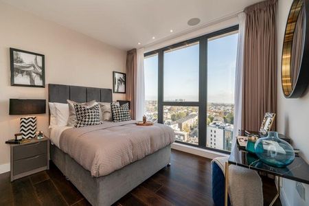 PENTHOUSE CENTRE HEIGHTS, Finchley Road, Hampstead, London NW3 - Photo 5