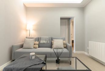 Carrer de Prats de Molló, Barcelona, Catalonia 08021