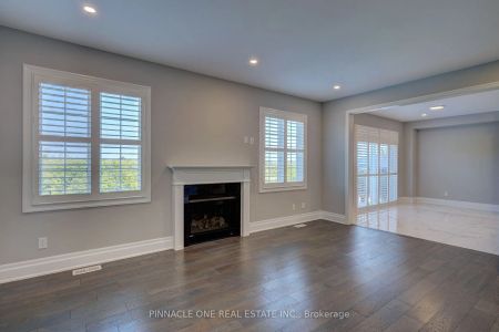 Detached Home For Lease | E9235634 - Photo 4