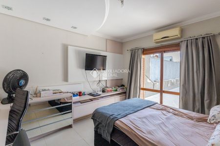 Casa em Condomínio com 4 quartos e 390m² para alugar em Sarandi, Porto Alegre. - Foto 4