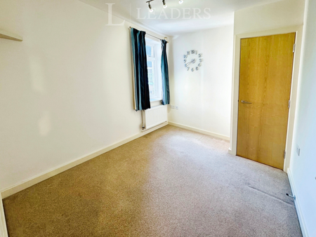 2 bedroom apartment to rent Clement House, The Blundells, Kenilworth, CV8 - Photo 5