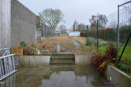 Gerenoveerde woning met tuin en 2 slaapkamers in Bellegem - Photo 2