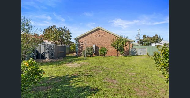 60 Somerville Street, Flora Hill, Vic 3550 - Photo 1