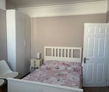1 Bed Maisonette, Heaton Road, CR4 - Photo 4