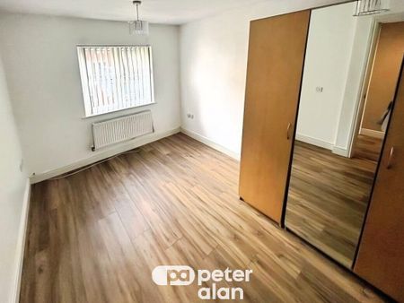 High Trees, Risca, NEWPORT - Photo 3