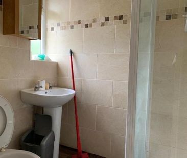 1 bedroom flat to rent - Photo 6
