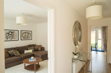 4 Bedroom House To Rent - Photo 2