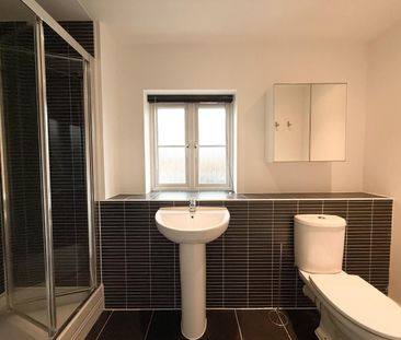 Grey Close, Forest Hall, Stansted Mountfitchet - Photo 1