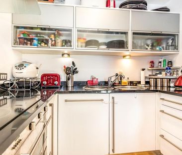 2 bedroom apartment to rent - Photo 6
