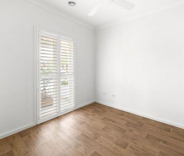 THREE BEDROOM HOME - Photo 4