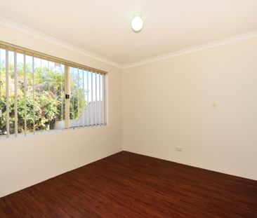 Spacious Family Home in Prime Location! - Photo 6