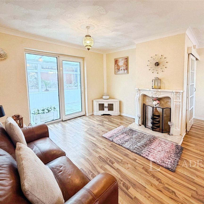 3 bedroom house to rent Barratts Road, Birmingham, B38 - Photo 1