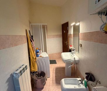 Stanza in appartamento a Cosenza - Photo 3
