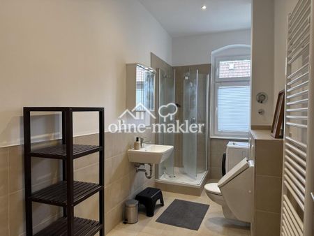 Teilmöblierte, Frisch Sanierte, Helle, 2-Zimmer Wohnung mit Balkon im Altbau in Neukölln - Photo 5