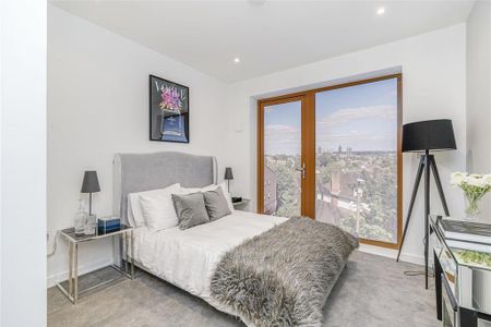 3 bedroom block of apartments to rent - Photo 3