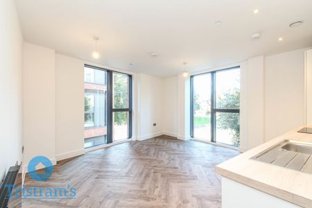 2 bed Apartment for Rent - Photo 2