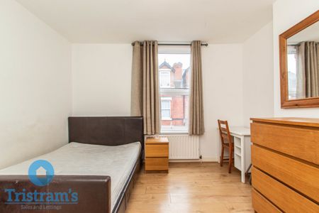 1 bed Shared House for Rent - Photo 5