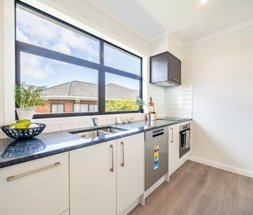 Avalon Living - Photo 2