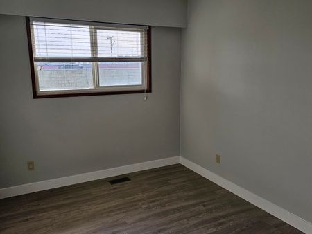 Upper in Clearbrook - Photo 3