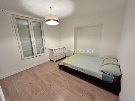 Appartement de 55,80 m² à Corbeil-Essonnes - Photo 2