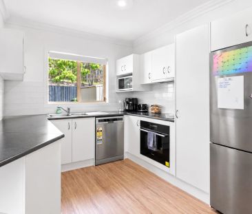 Cosy and Quite Cul - d - Sac 3 Bed 2 Bath 2 Car In an Elite Area - Photo 6
